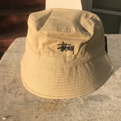 £33 • Buy Stussy Bucket Hat | Cream
