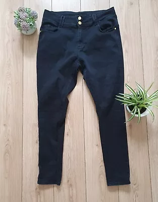 City Chic Jeans - Highrise Skinny - Size 18 • $25