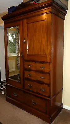 Victorian Compactum/armoire • £150