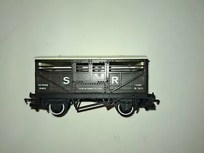 Hornby R 564-049Hornby S.R. Sheep/Cattle Wagon 10T 51915 - OO Gauge VGC • £7.99