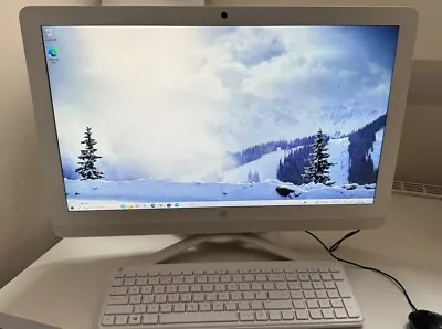 HP Desktop All In One PC White 24-G080NA • £75