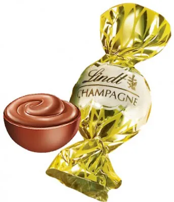 Lindt MARC DE CHAMPAGNE MILK CHOCOLATE TRUFFLES (Lindor) Present Gift  • £13.99