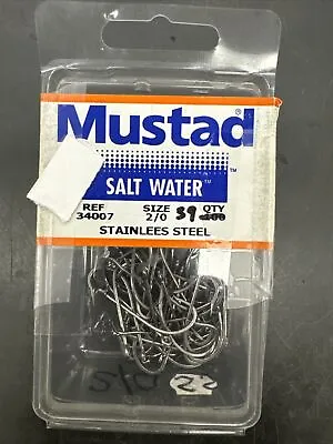 Mustad Salt Water 34007 Size 2/0 - 39 Count • $23