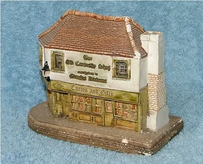   The Old Curiousity Shop    - Lilliput Lane - 1985 • £2.50