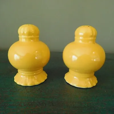 VTG. TAYLOR SMITH And TAYLOR VISTOSA YELLOW SALT And PEPPER SHAKERS • $25