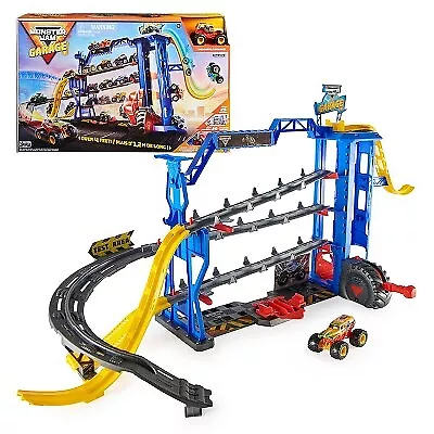 Monster Jam Garage Playset • $15.99