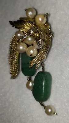 VINTAGE HATTIE CARNEGIE Asymmetrical Dangling Green Stones Pearls BROOCH PIN • $129