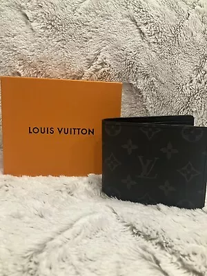 Louis Vuitton Wallet Mens Black Folded Wallet • $300