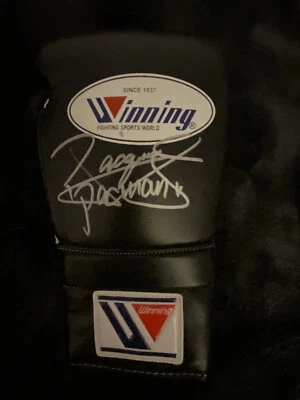 Manny Pacquiao Signed Winning Glove • $100