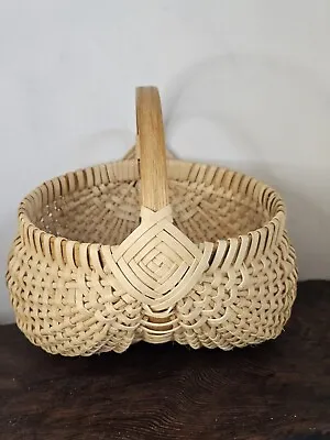 Vintage Egg Gathering Basket Gods Eye Round 8  Hand Woven Butt Rustic Farmhouse • $44.99