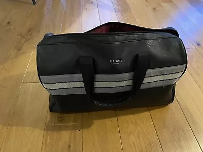 Ted Baker Mens Large Black Faux Leather Holdall Weekend Duffle Bag • £60