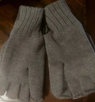 Ugg Men's S M Gloves Knit Flip Gray Wool Blend Convertible Mittens Warm  • $55