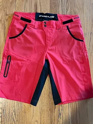 New Focus Bikes Men's Touring Shorts Size Medium Mountain Bike • $20