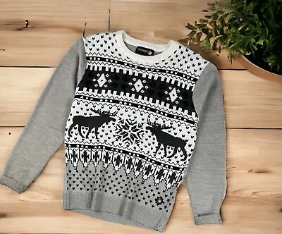Christmas Winter Sweater Pullover Mens Size L Knit Icelandic Nordic Style Moose • $24.99