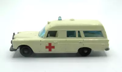 Lesney Matchbox No 3 Mercedes Benz Binz Ambulance • $9.99