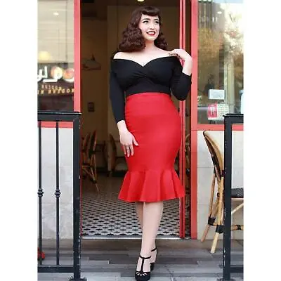 Hemet Mermaid Wiggle Skirt In Red • $50