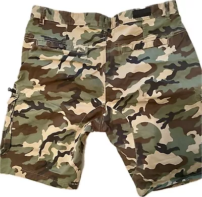 Mens Camouflage Cargo Shorts 36 • $6.50