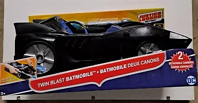 Justice League Action Twin Blast Batmobile CIB • $15