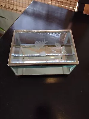 Mirrored Bevelled Glass Etched Box • $9.99