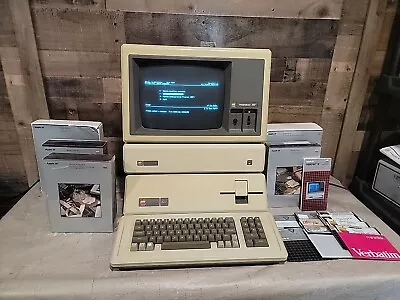 🍎🖥️ Vintage Apple III Computer - Works Great! Monitor Hard Drive Software 🍎 • $2000