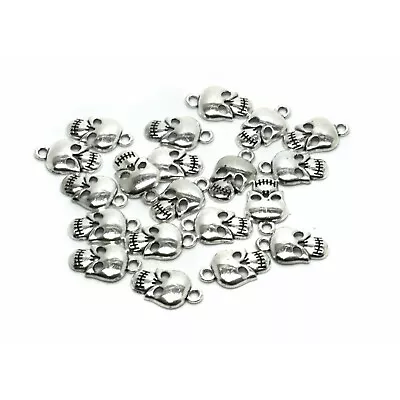 £3.29 • Buy 20 Skull Charms Antique Silver Tone Gothic Halloween Scary Pendants J07782H