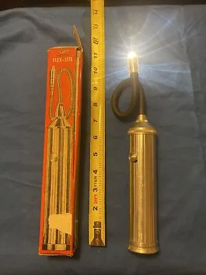 Vintage Zoo Master Flex-lite Flashlight. Aero-Motive Mfg. Kalamazoo Michigan • $54.99