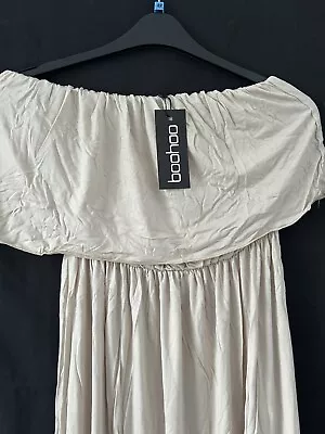 BNWT Boohoo Bandeau Frill Top Stone Coloured Maxi Dress UK Size 12 Holidays • £9.99