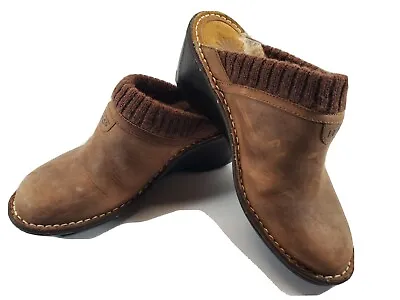 Women's Ugg Gael 3085 Brown Clogs Fur Lined Shoes Slip-On Wedge Mules Sz 8 • $29.99