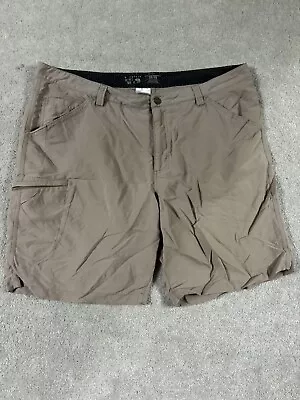 Mountain Hardwear Mens Shorts Tan 38 Nylon Hiking 9in Inseam Lightweight • $15