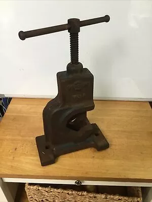 £49 • Buy Vintage  3 Inch Woden Pipe Vice 183/3. Decent Condition & Full Working Order