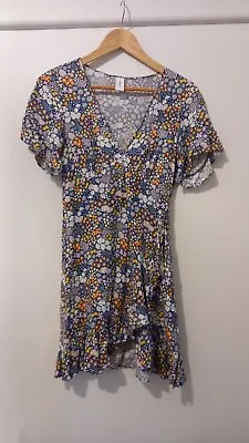 Tigerlily Womens Summer Dress Floral Size 8 Short Sleeve Ruffle Lightweight • $29