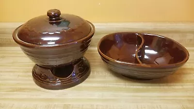 Vintage Marcrest Stoneware Daisy Dot Brown Divided Bowl Bean Crock Trivet • $40