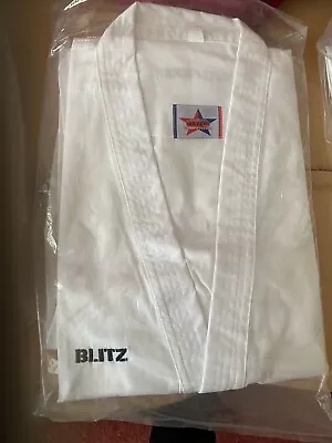 Karate Suit Gi Uniform White Belt Training Competition Cotton Lightweight Outfit • £19