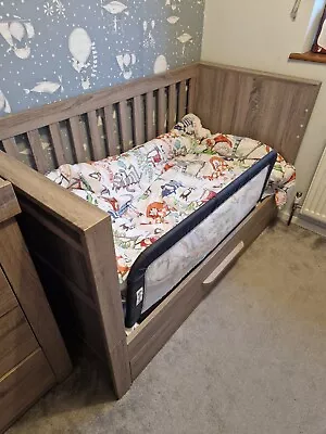 Mamas And Papas Franklin Changing Table & Cot Grey Wash • £150