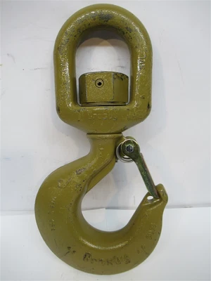 $420 • Buy Crosby 1048675, L-322CN, 15 Ton WLL, Carbon Steel Swivel Hook - W/ Latch