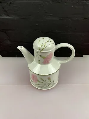 Midwinter Invitation Carnation Teapot 2 Pints (2) • £19.99