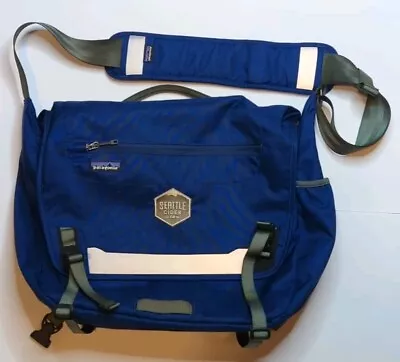 Patagonia Padded Cross Body Messenger Laptop Shoulder Bag Blue • $39.99