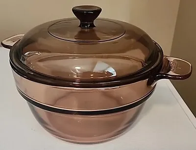 Vision Corning France V-20-B Amber Cooking Pot And V 1.5 C Pyrex Lid • $13.99