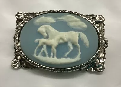 Vintage Mama Horse With Foal Cameo Brooch Blue White And Silvertone Nice  • $10.95