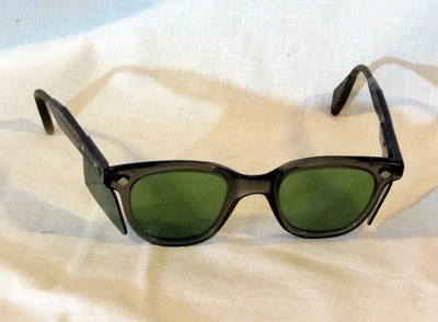 $21.24 • Buy Vintage Bouton U-Fit Safety Glasses Dark Green Side Guards