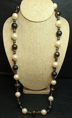 Vintage Jewelry Faux Pearl Blak Gold Beads Necklace. Made In Japan. 1773 • $16.99