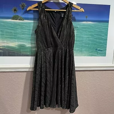 KARDASHIAN KOLLECTION Gold Black Shiny V Neck Mini Dress Small • $28