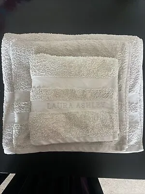 Laura Ashley 100% Cotton Towel Bail (Hand Towel Bath Towel Bath Sheet) Grey • £19.95