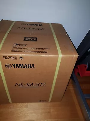 Yamaha NS-SW300 10inch 250W Active Subwoofer Twisted Flare Advanced • $700