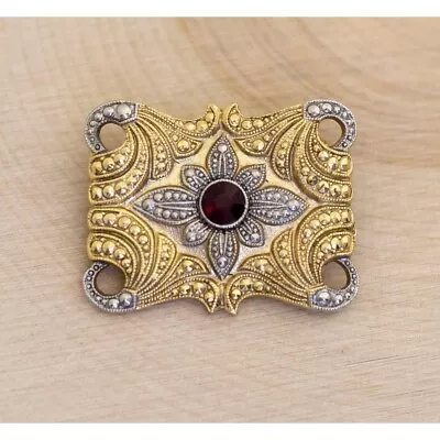 Golden Medieval Vintage Brooch - BC1 • $32.99