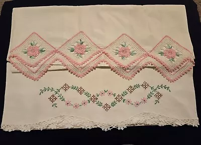 Two Vintage Embroidered & Crocheted Floral Pillowcases Free Shipping • $12