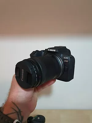 Canon EOS R10 24.2MP Mirrorless Camera - Black (RF-S 18-150mm F/3.5-6.3 IS STM) • $2100