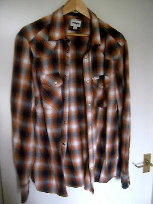 WRANGLER MEN'S Western Check Shirt - Medium - Golden Oak - Excellent • £19.99