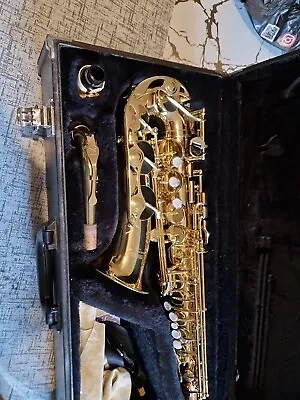 Alto Saxophone Yamaha 25 • £485