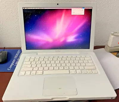 Working 2007 Apple MacBook A1181 13  Laptop With Mouse - EMC 2139- T7400 - READ • $54.99